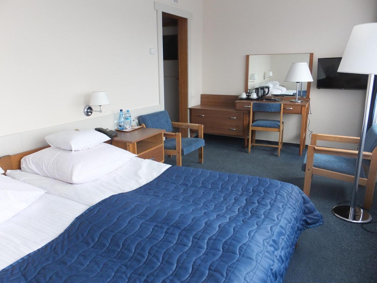 Hotel Gromada 3*